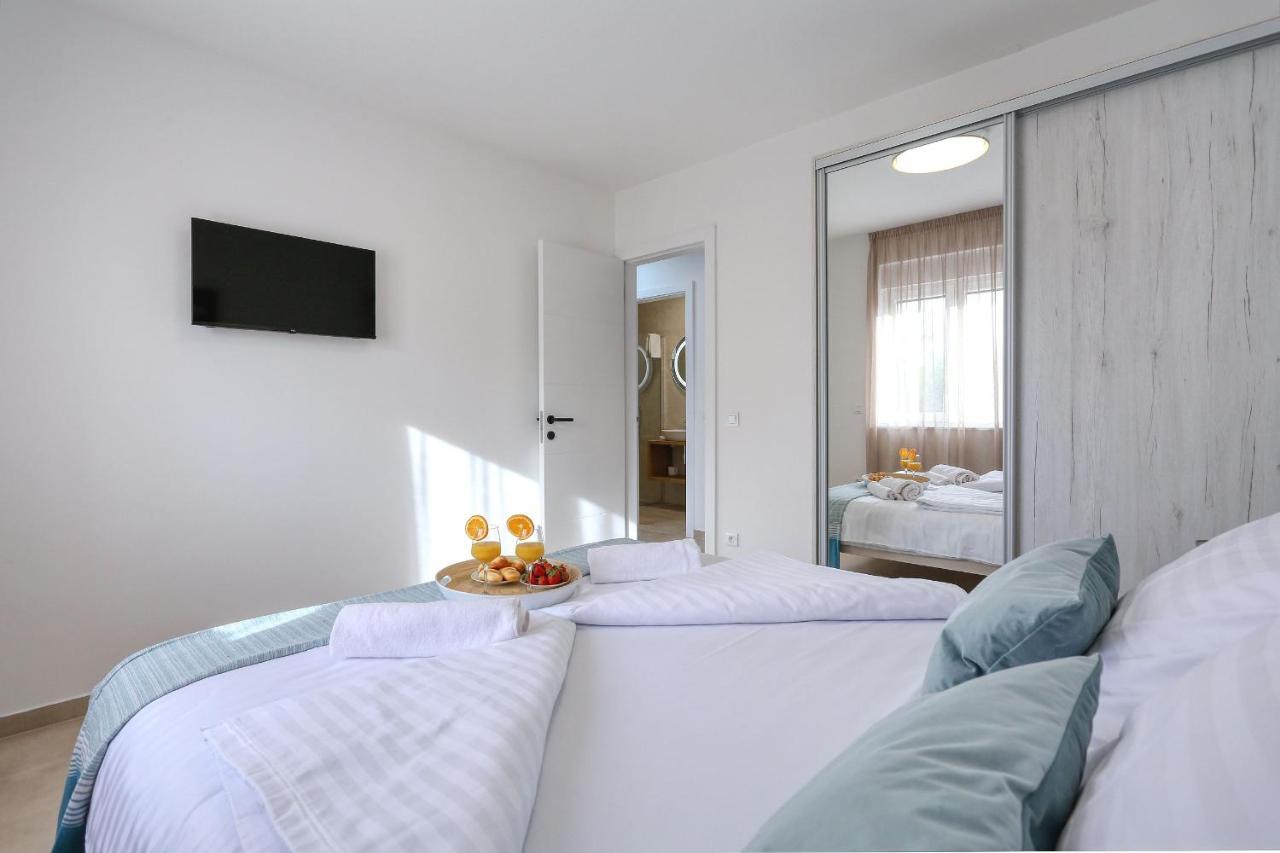 Apartments Bonaca With Jacuzzi Privlaka  Exterior foto